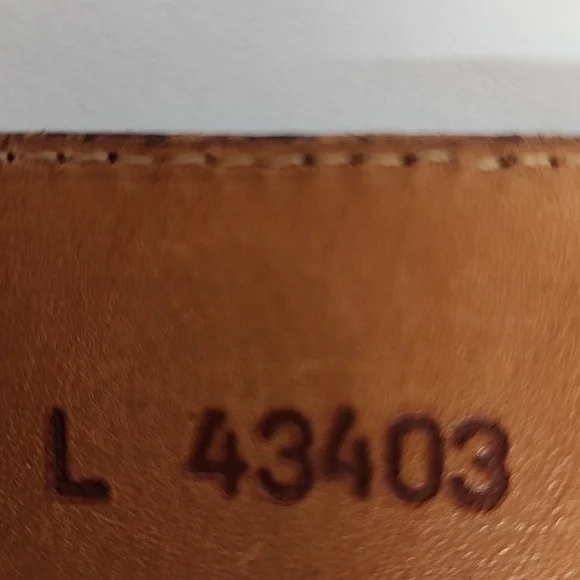 Brighton Museum Collection Black & Silver Unisex Sz L Leather Belt - Picture 4 of 8